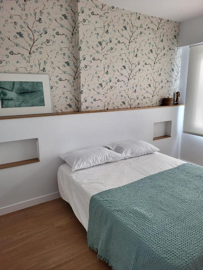 Atico Con Terraza Apartment Vigo Bagian luar foto
